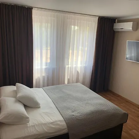 Апартаменты Возле Днепра Cherkasy Exterior photo